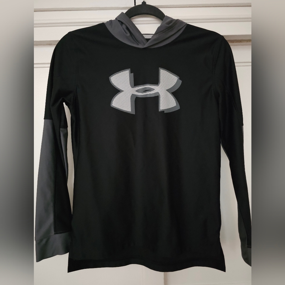 Stylish Black and Gray Hurley Heatgear Two-tone Pullover. Never Worn.